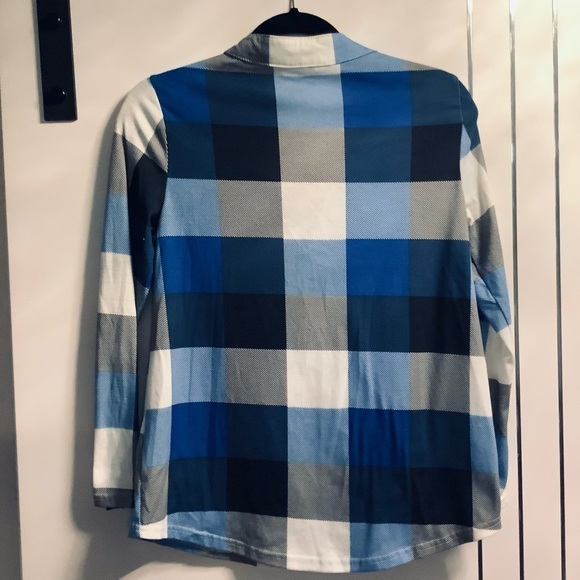 💜3/$30 Blue Plaid Shirt 3/4 Roll-up sleeves Small - Picture 4 of 8